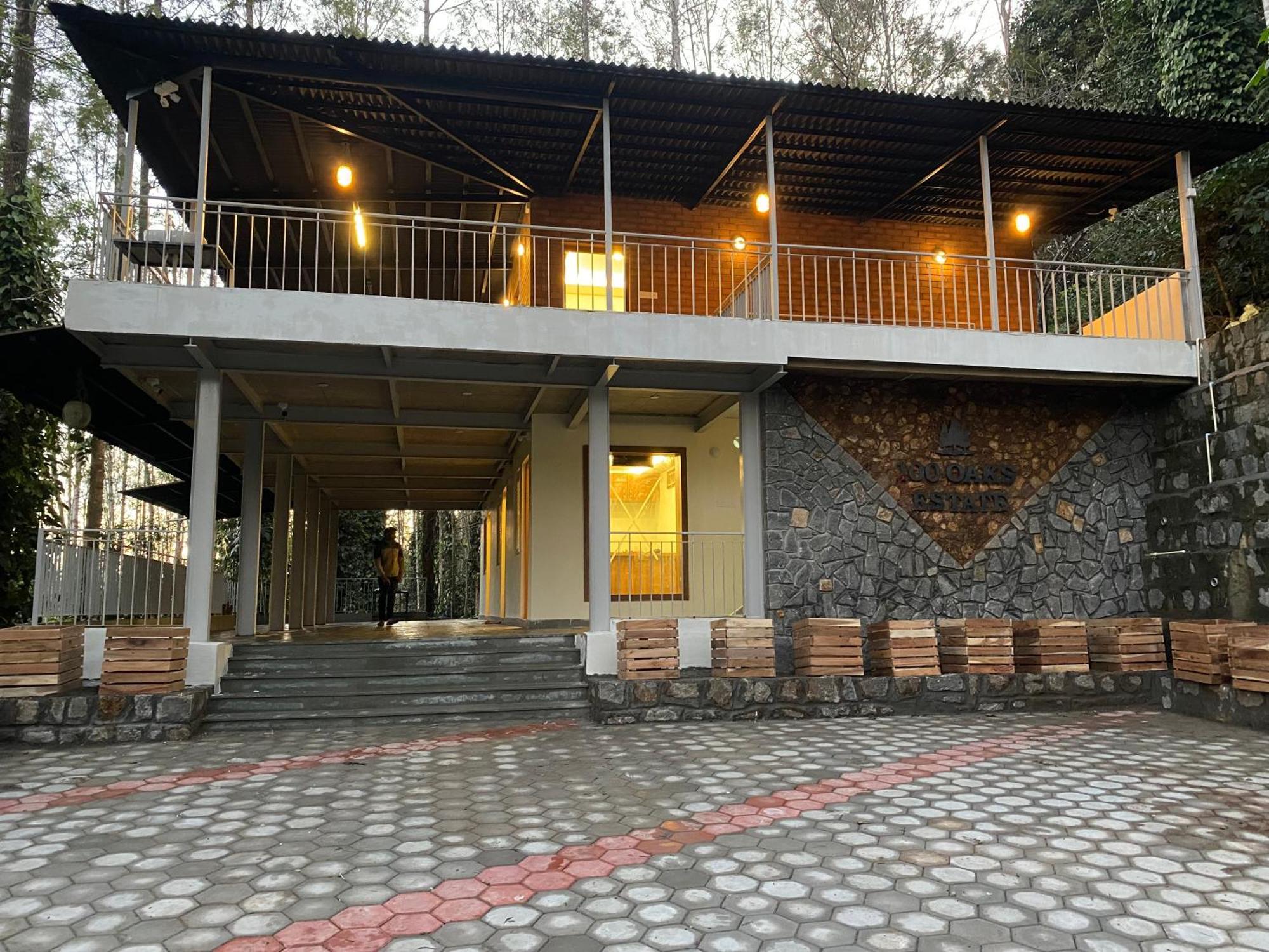 Hotel 100 Oaks Estate à Yercaud Extérieur photo